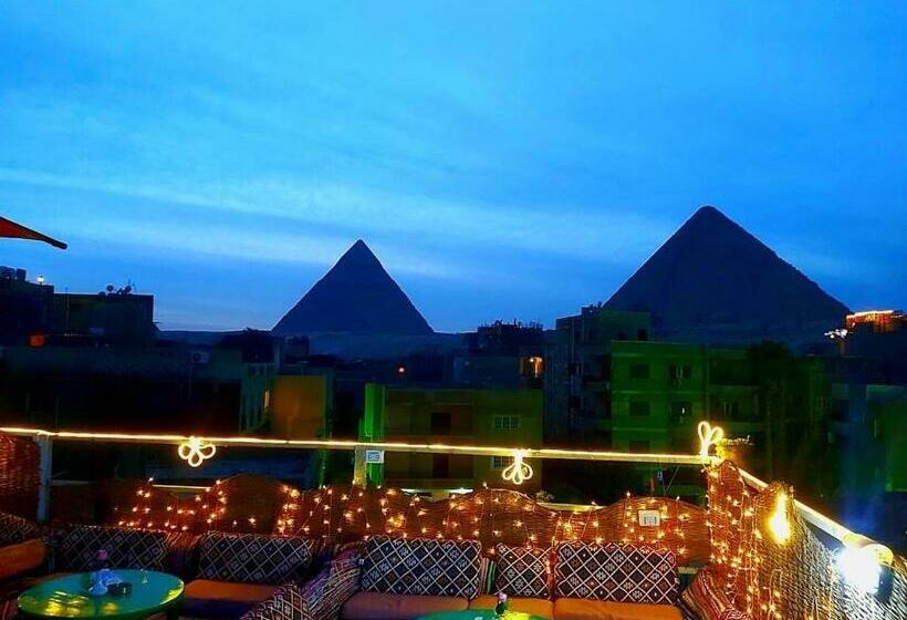 اتاق لوکس, Pyramids Paradise