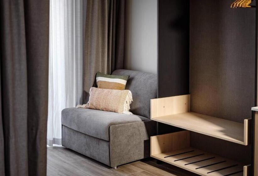 패밀리 룸, Strand Suites By Neu Collective