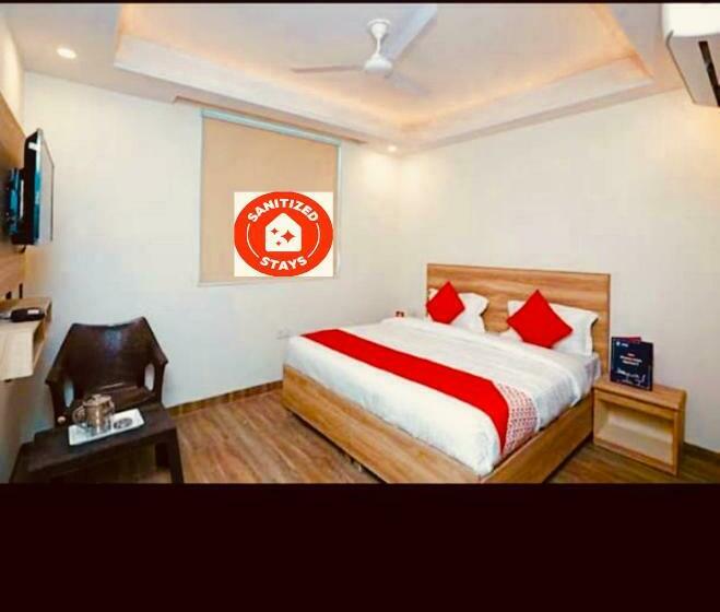 エコノミールーム, Airport Hotel Golden Bliss Near Delhi Airport