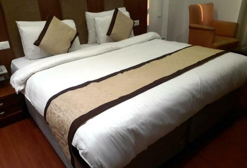 デラックスルーム, Airport Hotel Golden Bliss Near Delhi Airport