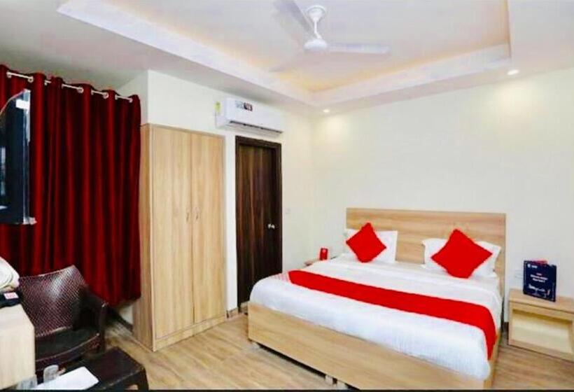 Quarto Economy, Airport Hotel Golden Bliss Near Delhi Airport