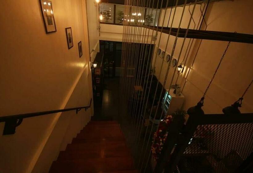 Pokój Standard Wspólna Łazienka, Backpack Hostel