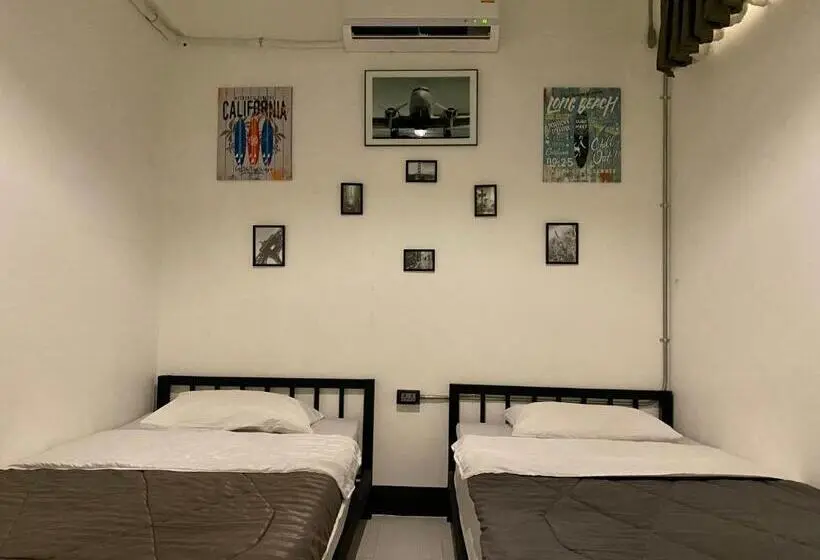 バス共有のスタンダードルーム, Backpack Hostel