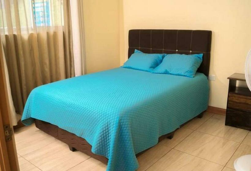 بنگله خانوادگی, Villas Orosi Valley Lodge