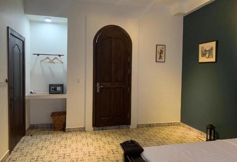 Номер Deluxe Одноместный, The J Break Boutique