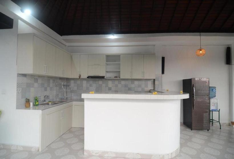 اتاق خانوادگی, Kusuma Guesthouse 2
