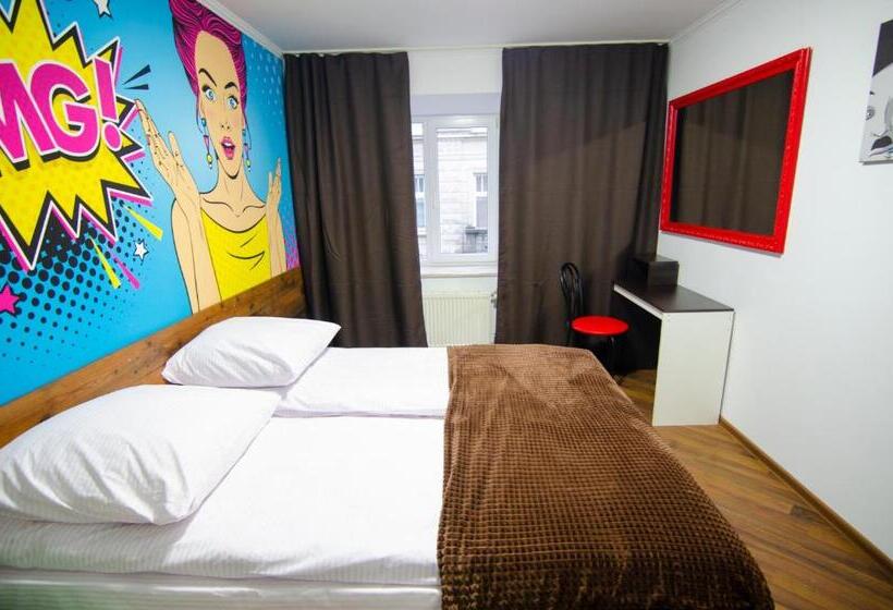 غرفة قياسية, Pop Art Hostel Rynok Sq