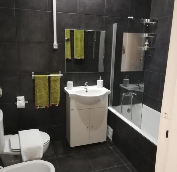 غرفة قياسية ثلاثية, Menina Da Ria Guest House