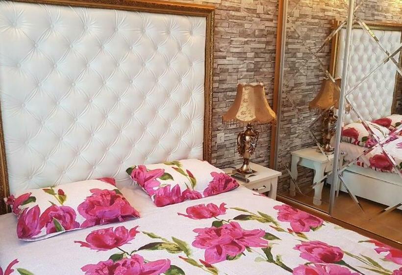 Семейный Номер, Apartments Sweet Home 4
