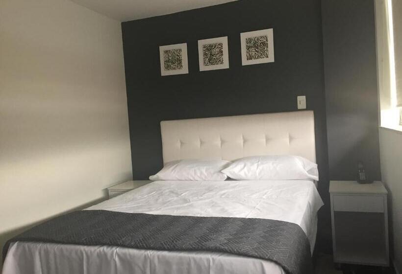 スタンダードルーム, Garden City Boutique