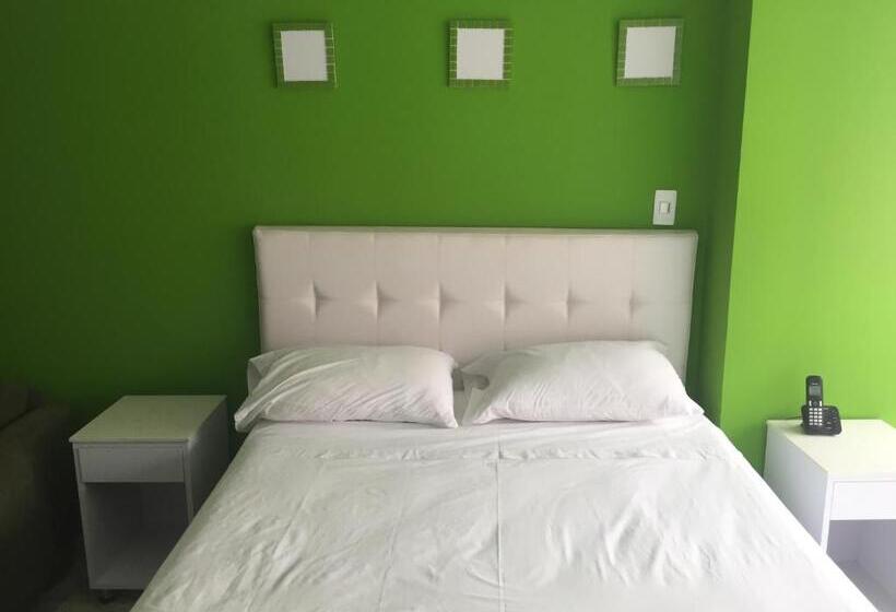 デラックスルーム, Garden City Boutique