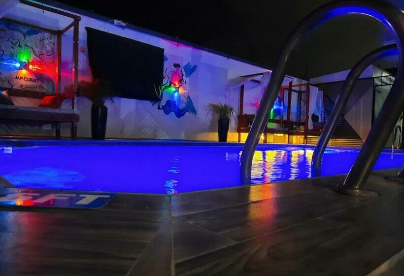 Апартаменты 1 Спальня, James Court Hotel & Luxury Apartments