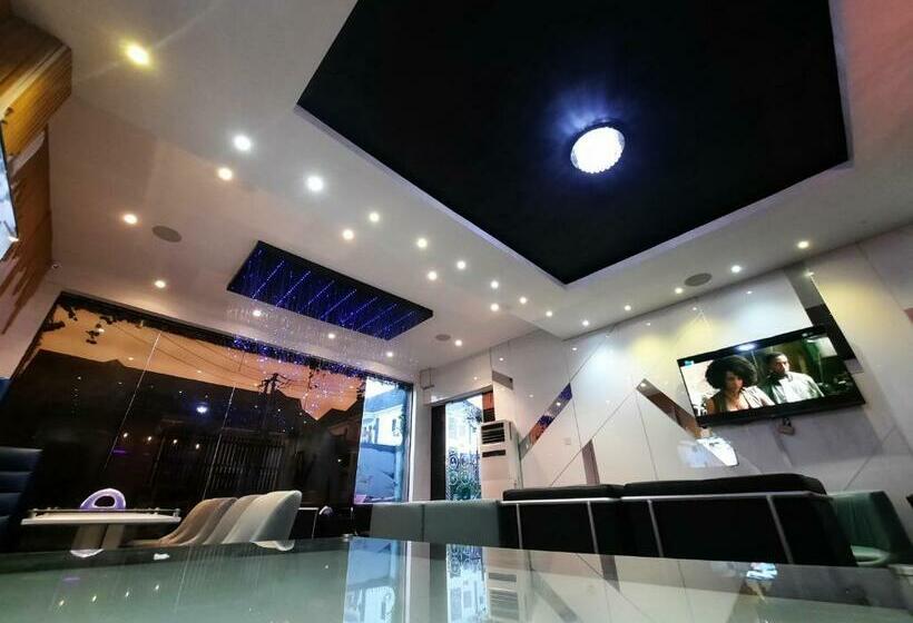 Апартаменты 1 Спальня, James Court Hotel & Luxury Apartments