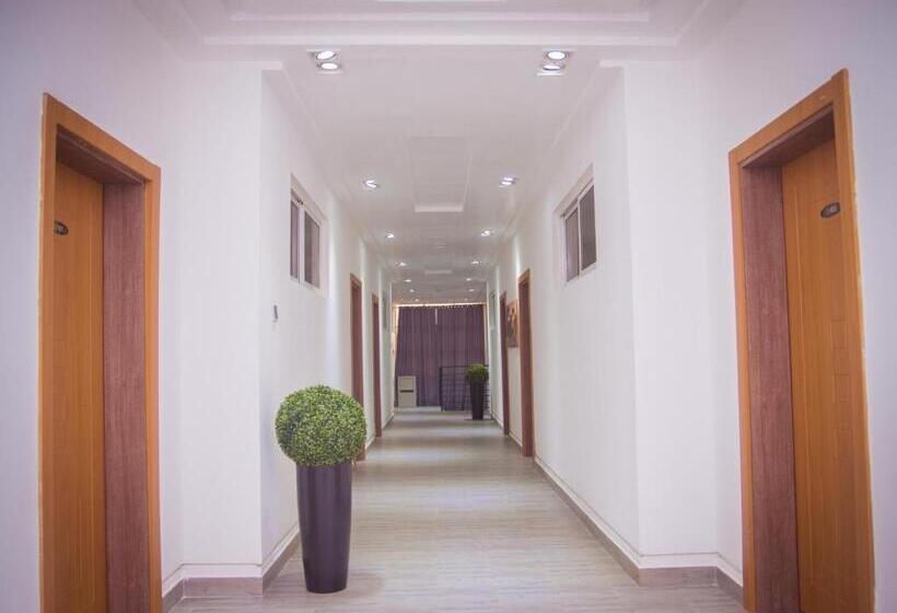 Апартаменты 2 Спальни, James Court Hotel & Luxury Apartments