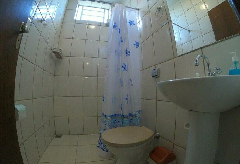 غرفة قياسية رباعية, Suíte Na Canastra