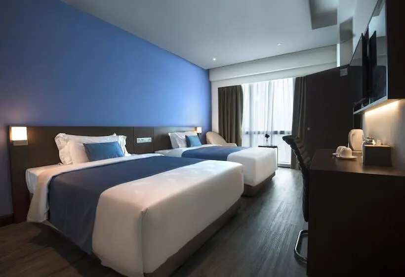اتاق سوپریور با چشم‌انداز شهر, Astana Wing  Riverside Majestic