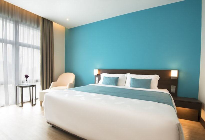 リバービュースーペリアールーム, Astana Wing Riverside Majestic