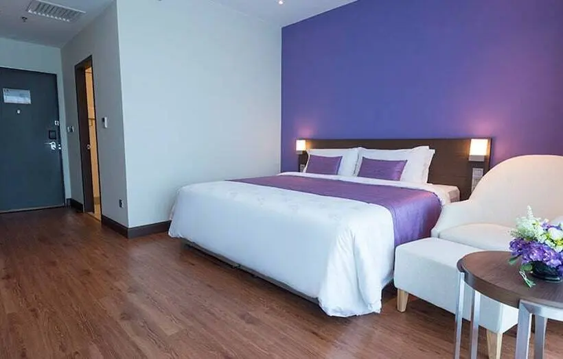 اتاق لوکس با چشم‌انداز شهر, Astana Wing  Riverside Majestic