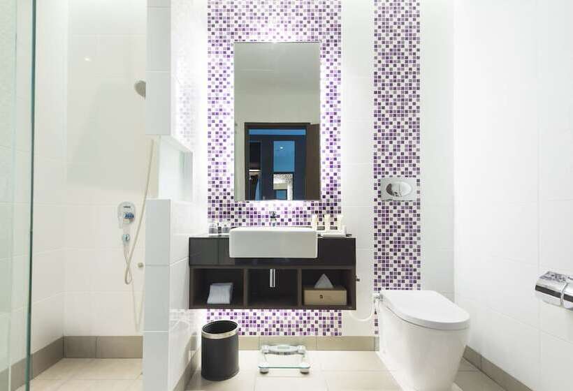 Deluxe room with river view, Astana Wing Riverside Majestic