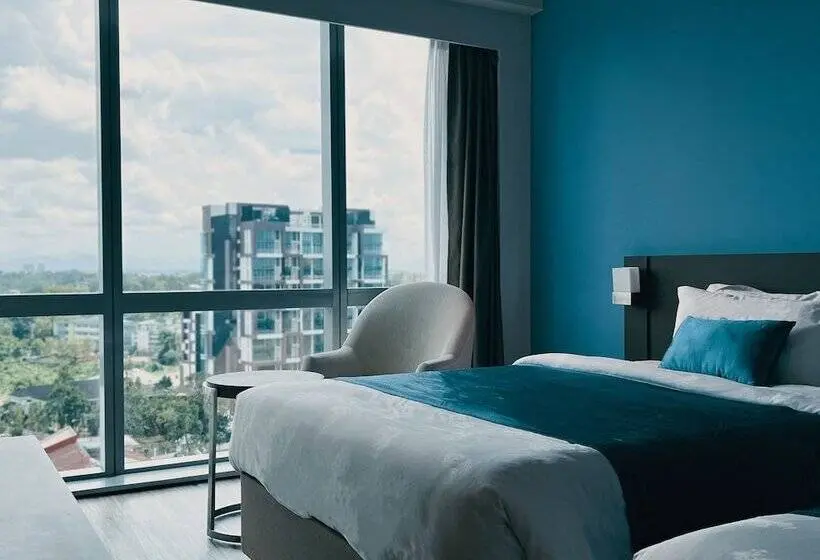 اتاق لوکس با چشم‌انداز شهر, Astana Wing  Riverside Majestic
