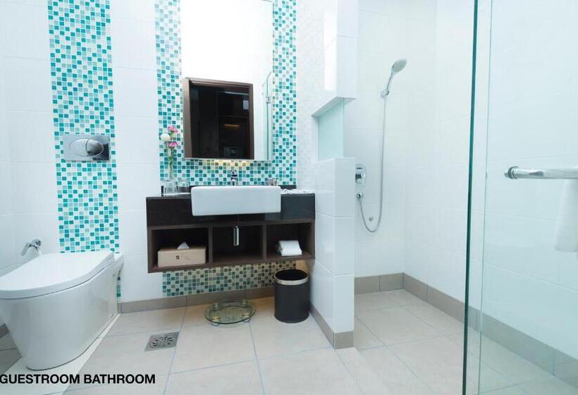 シティビューのデラックスルーム, Astana Wing Riverside Majestic