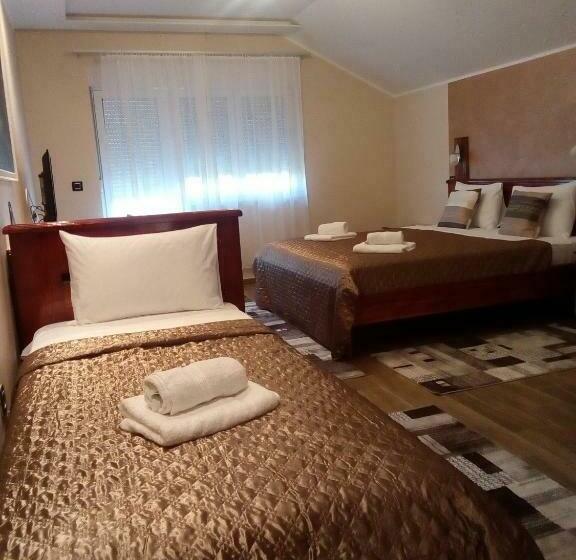 Standard Triple Room with Terrace, Konak Kutko