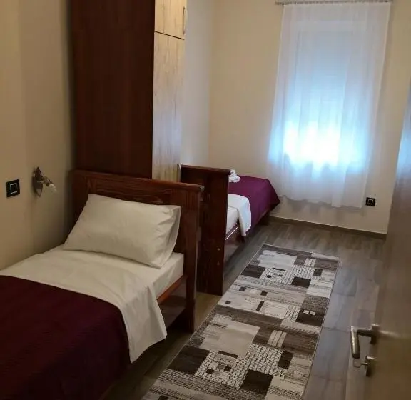 آپارتمان 1 خوابه با تراس, Konak Kutko