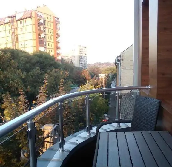 اتاق استاندارد با تراس, Konak Kutko