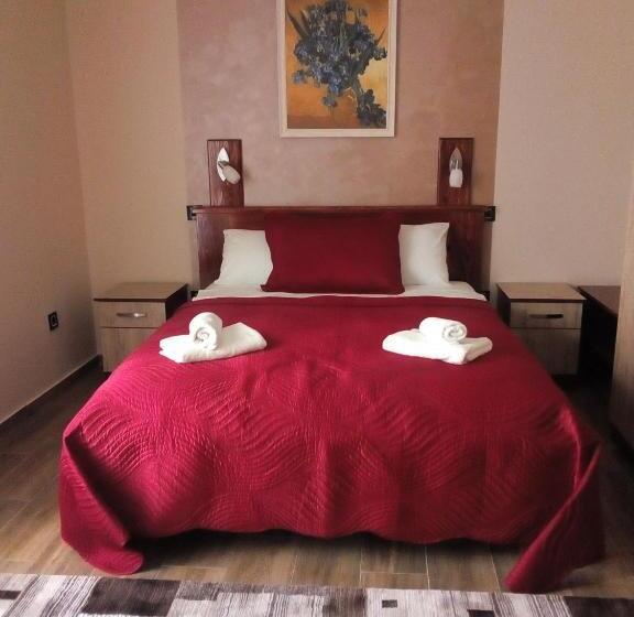 اتاق استاندارد با بالکن, Konak Kutko