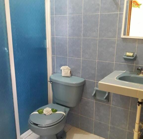 اتاق استاندارد چهار تخته, Kukulcan By Emotion