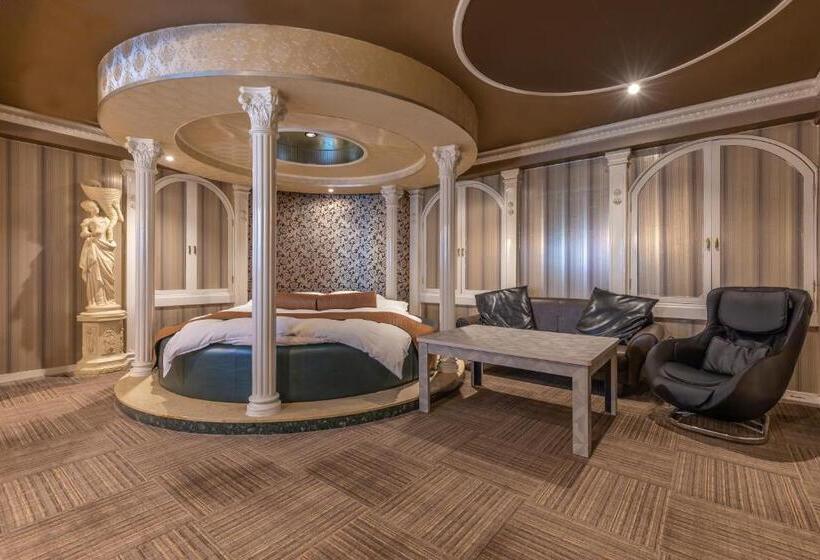 חדר דחוקס עם מיטת קינג, ホテル ブランチャペルクリスマス 四日市