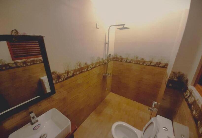 Номер Deluxe, New Sea Lion Guest House