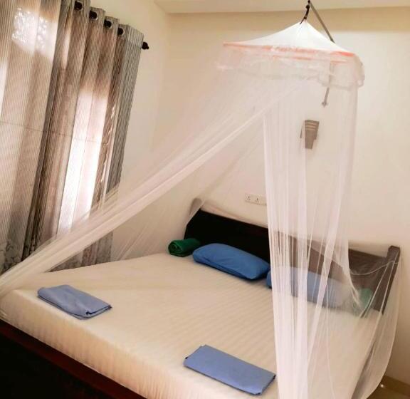 Апартаменты 1 Спальня с Балконом, New Sea Lion Guest House