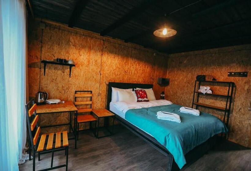 اتاق استاندارد با تخت بزرگ, Wooden Hotel Kazbegi