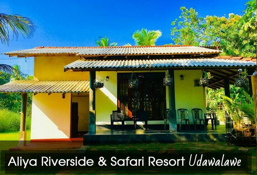 Номер Стандарт Вид на Озеро, Aliya Riverside & Safari Resort