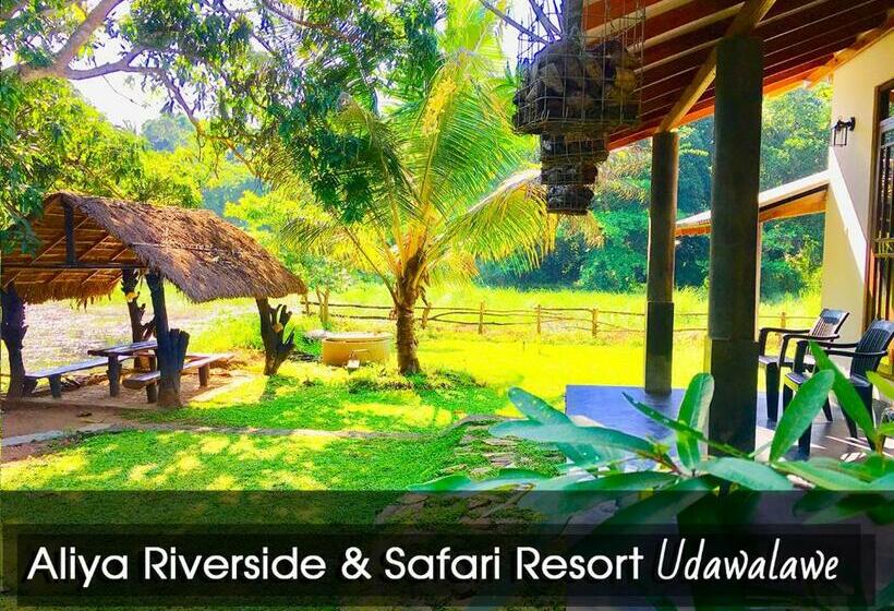 Номер Стандарт Вид на Озеро, Aliya Riverside & Safari Resort