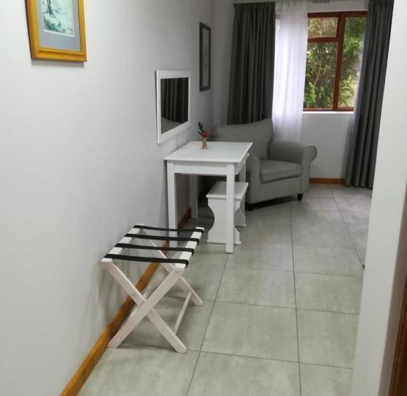 マウンテンビュースタンダードルーム, Andelomi Nature's Rest