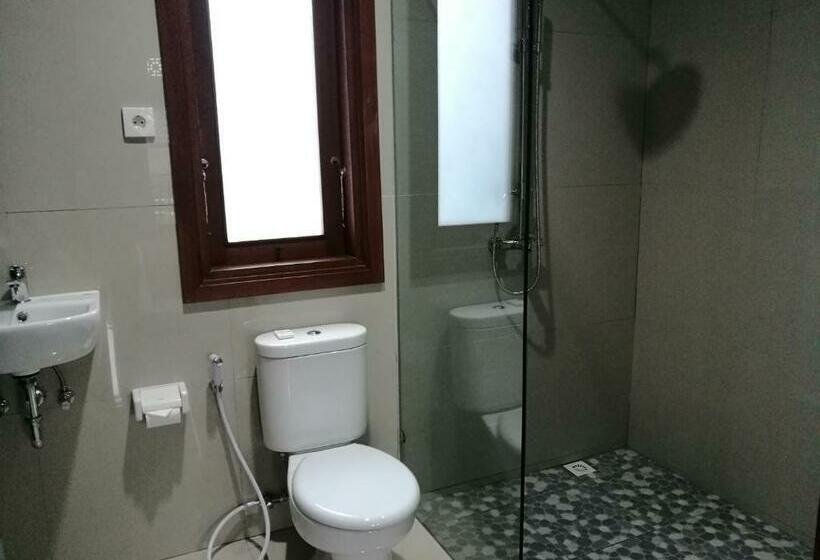 デラックスルーム, Dikubu Belong Seminyak