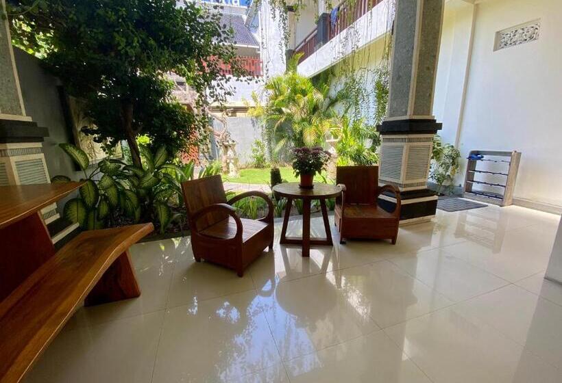 デラックスルーム, Dikubu Belong Seminyak