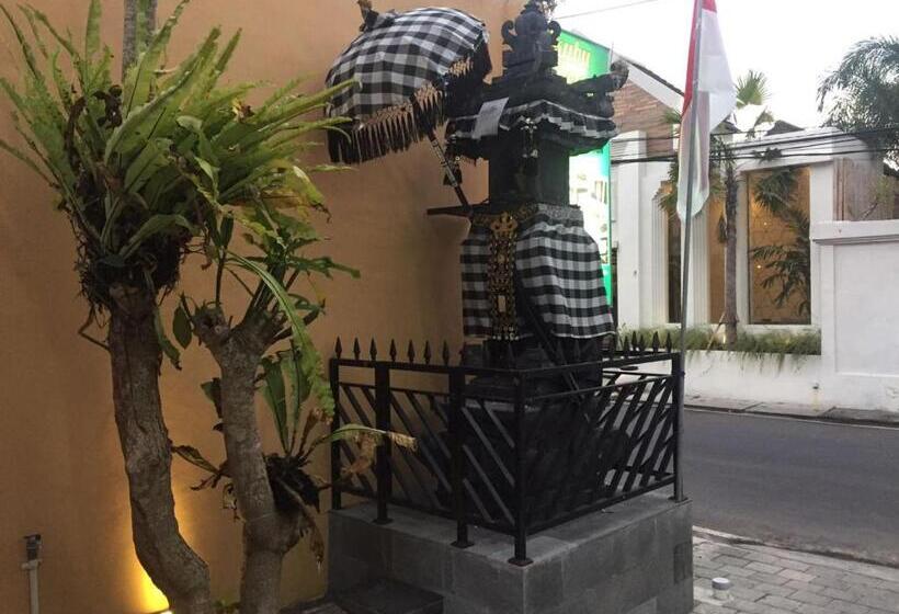 デラックスルーム, Dikubu Belong Seminyak