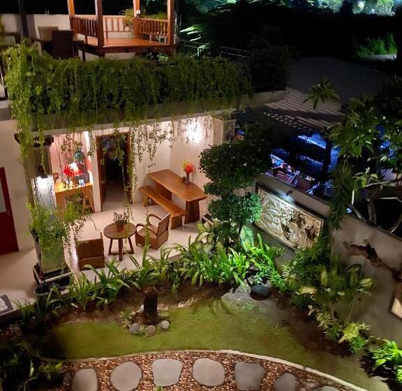 デラックスルーム, Dikubu Belong Seminyak