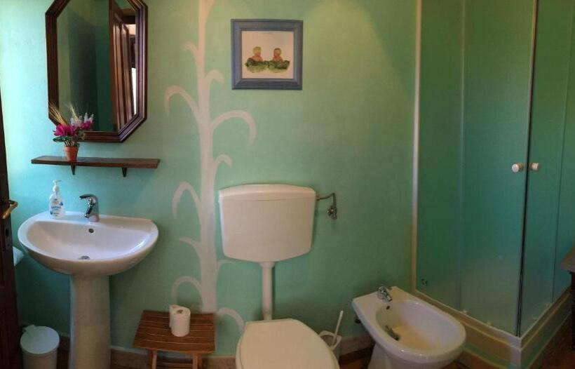 غرفة قياسية مزوَّدة بتراس, Camere E Accoglienza La Casa Della Nonna