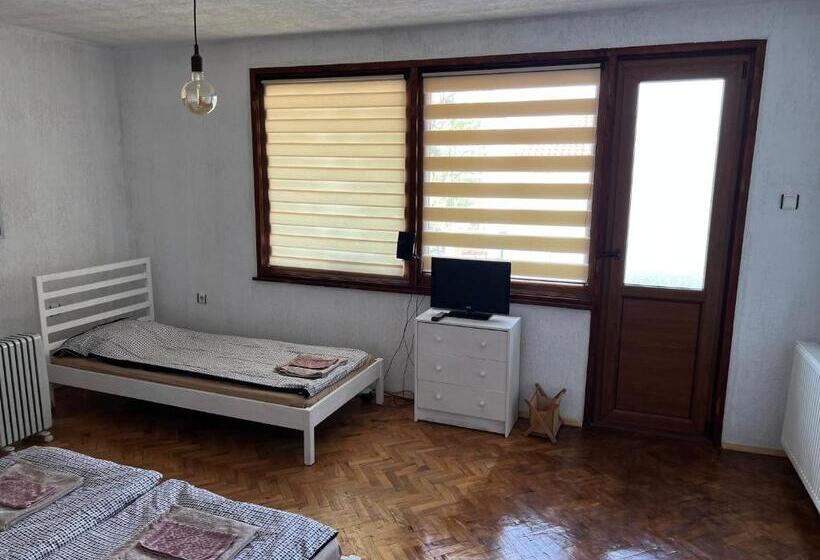 1ベッドルームアパートメント, White Guest House 2