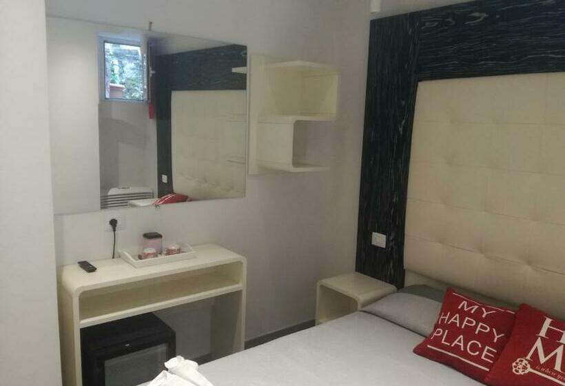 اتاق استاندارد, Zia Rita