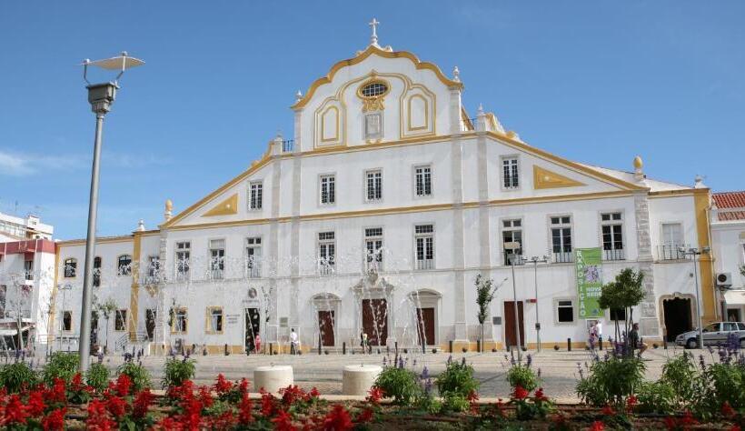 Апартаменты 1 Спальня, Flamingo Apartments