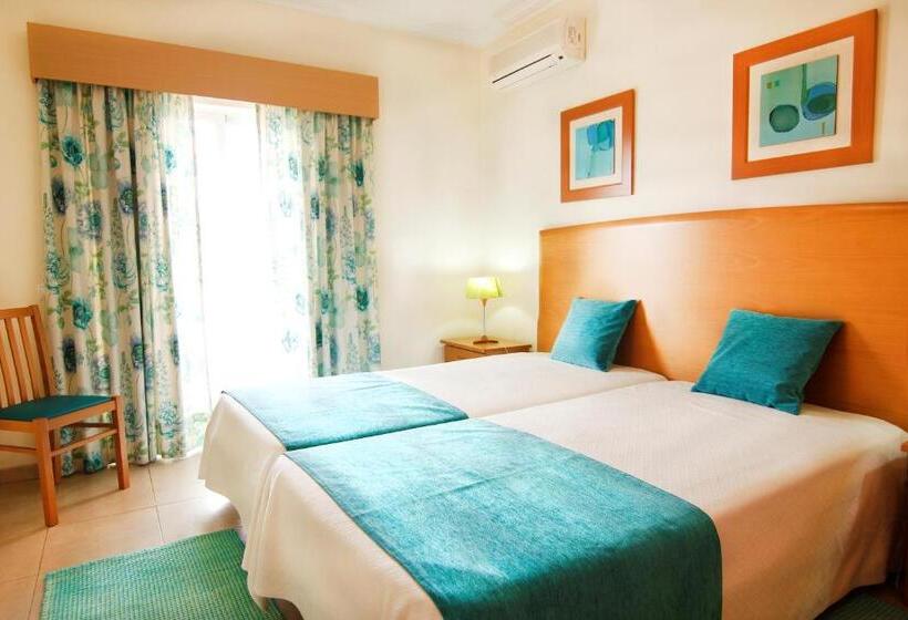 Студио Стандарт с Балконом, Flamingo Apartments