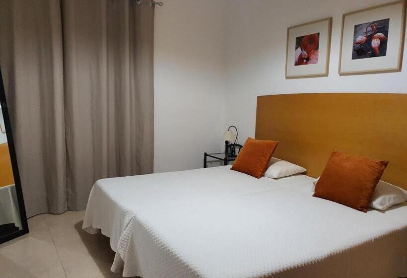 1베드룸 아파트 1층, Flamingo Apartments