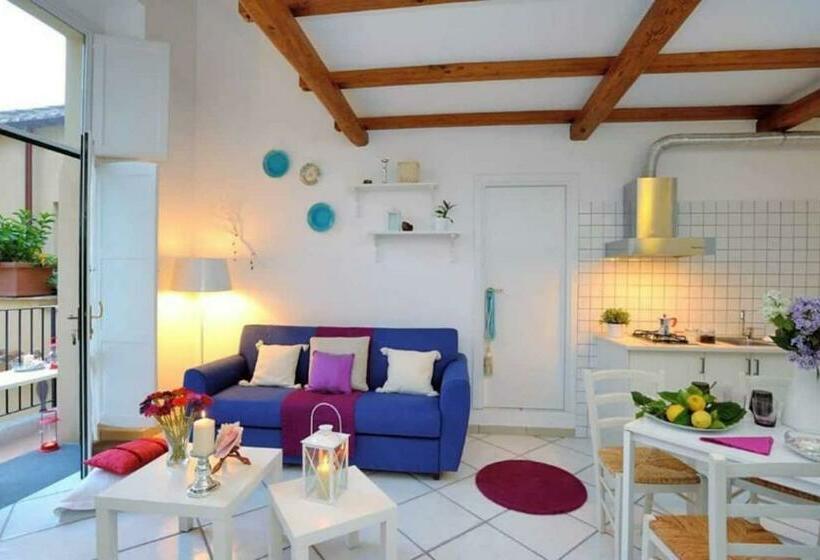 Апартаменты 1 Спальня, Loft Apartments By Amalfivacation