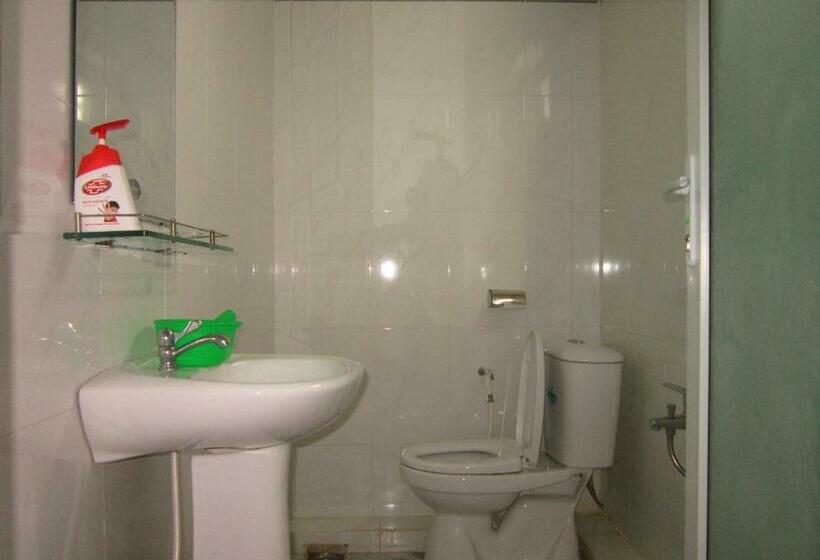 اتاق لوکس, Hong Chau Guesthouse