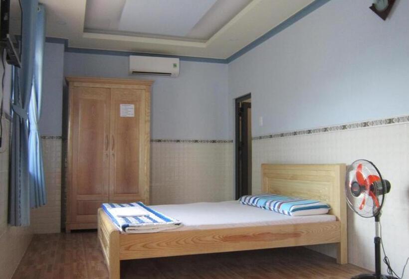 اتاق لوکس, Hong Chau Guesthouse